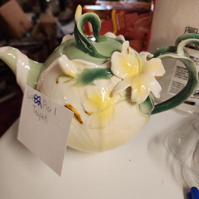 Pier one teapot