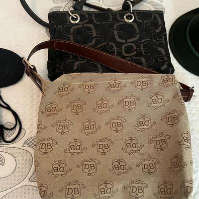 2 Purses