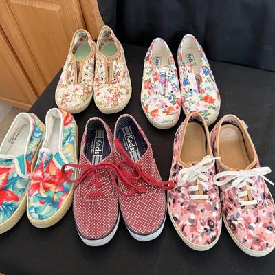 5 Pairs of Shoes