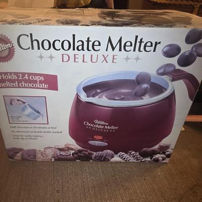 Chocolate melter