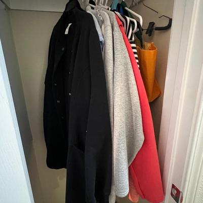 8 Jackets/Sweaters