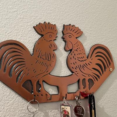 2 rooster key holders
