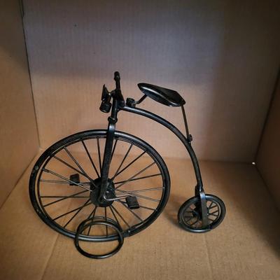 VINTAGE PENS AND PENCIL, PARKER 51 CASE AND METAL DECORATIVE BIKE