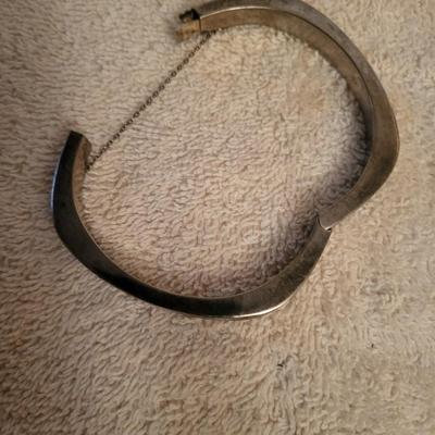 STERLING SILVER BRACELET AND 2 PENDANTS