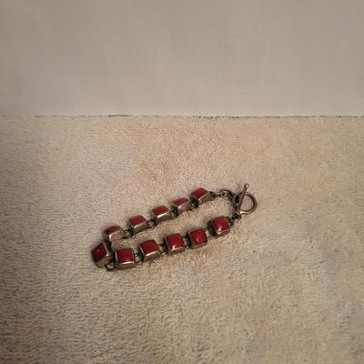 CORAL BRACELET SET IN STERLING SILVER