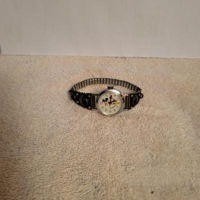 WORKING MICKEY MOUSE WATCH W/PARTIALLY STERLING AND ONYX BAND