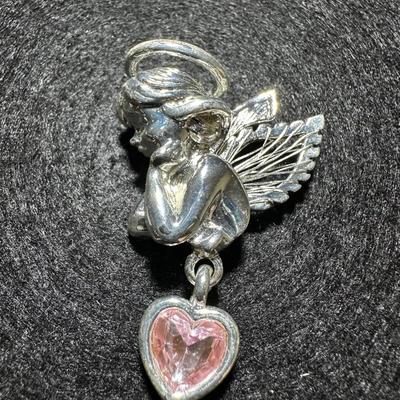 Beautiful Vintage MI signed angel w pink heart charm brooch