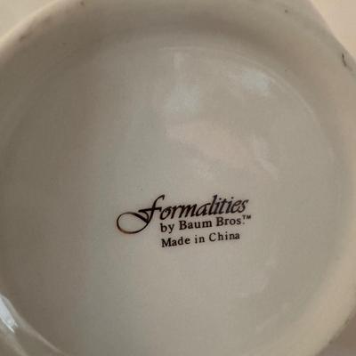 Set of Three Formalities by Baum Bros Vases (LR-DZ)
