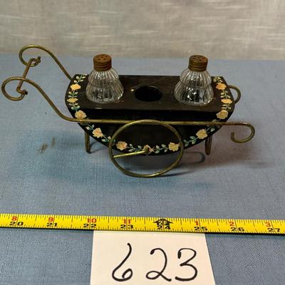 Vintage 1950s Flower Salt and Pepper Cart