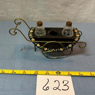 Vintage 1950s Flower Salt and Pepper Cart
