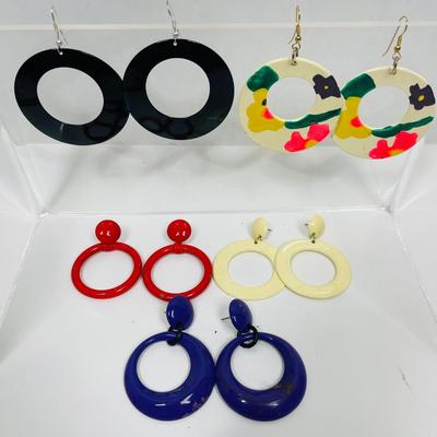 Vintage Jewelry Lot of Pierced ear earrings 5 pairs - hoop dangler - bold colors