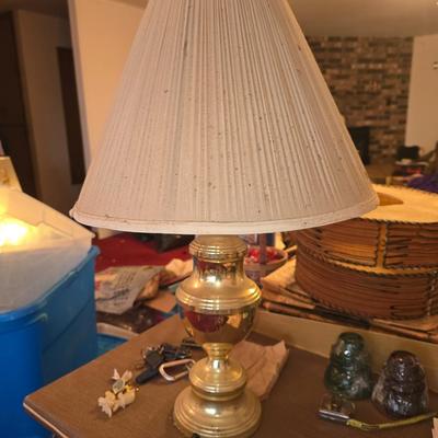 Lamp brass
