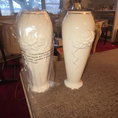 2pc vases