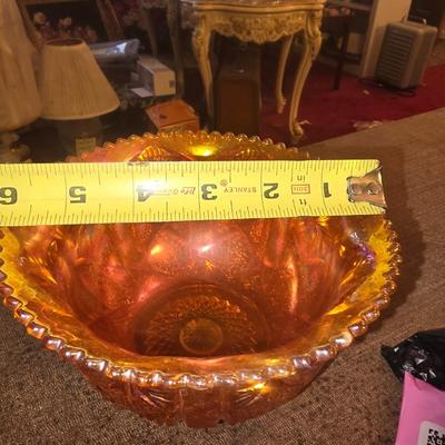 Carnival glass bowl