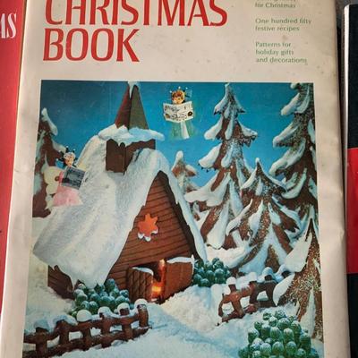 Vintage Home Decorating / Christmas Magazines