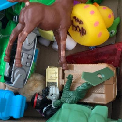 Mixed Lot - Video Game Controllers / Toys Lot