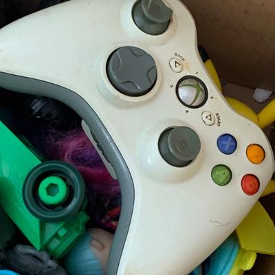 Mixed Lot - Video Game Controllers / Toys Lot