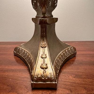 An Elegant Pair of Matching Lamps