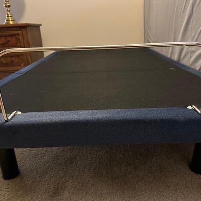 Twin Size Serta iMotion Series Adjustable Foundation