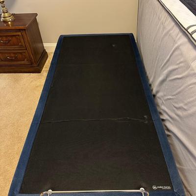 Twin Size Serta iMotion Series Adjustable Foundation