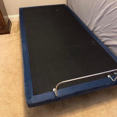 Twin Size Serta iMotion Series Adjustable Foundation