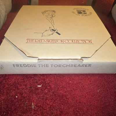 Torchbearer Red skelton plate