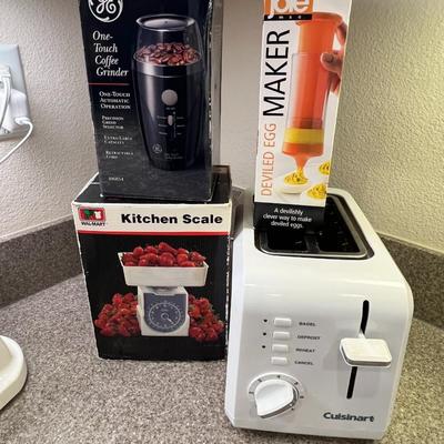 4 Small Kitchen Appliances