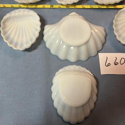 Vintage Milk Glass Dishes