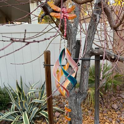 Dragonfly yard decoration