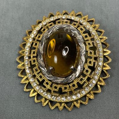 Large Topaz glass cabochon Brooch