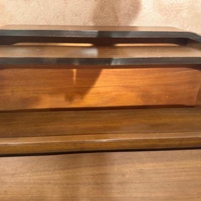 Mid-Century 5 drawer dresser