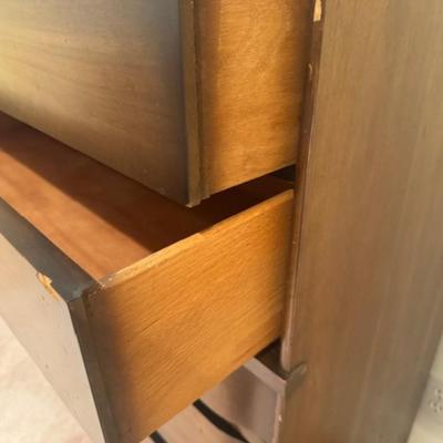 Mid-Century 5 drawer dresser