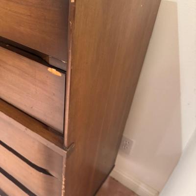 Mid-Century 5 drawer dresser