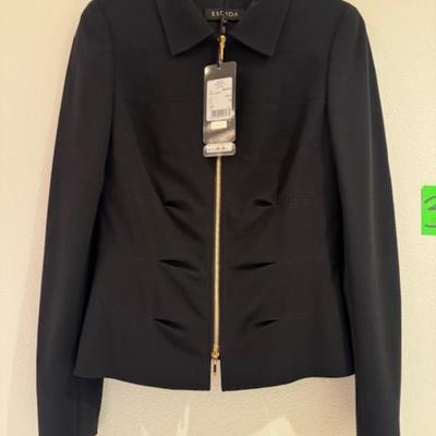 Escada 2 piece suit new with tags