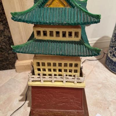 Pagoda Lamp
