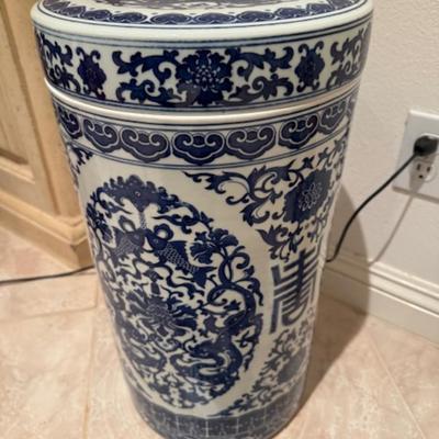 Blue and White Covered Vase