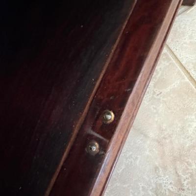 2 End Cabinets or Night Stands