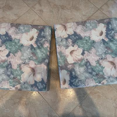 2 Matching Arm Chairs