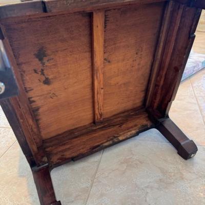 2 Matching Arm Chairs