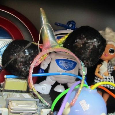 Toy Collection Dolls & Squishies
