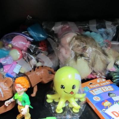 Toy Collection Dolls & Squishies