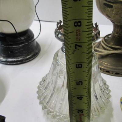 Assortment Of Oil & Electric & Battery Operated Lanterns