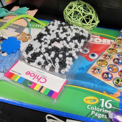 Assortment Of Baskets & Crafting Accessories