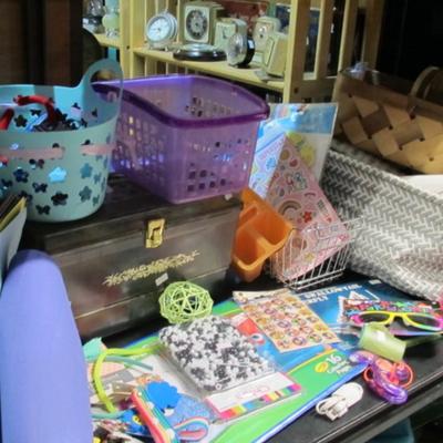 Assortment Of Baskets & Crafting Accessories