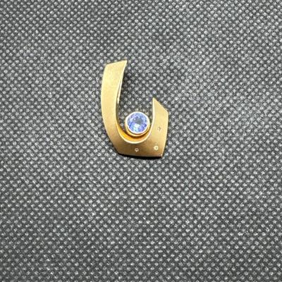 14kt Gold Pendant/Charm With Amethyst Stone