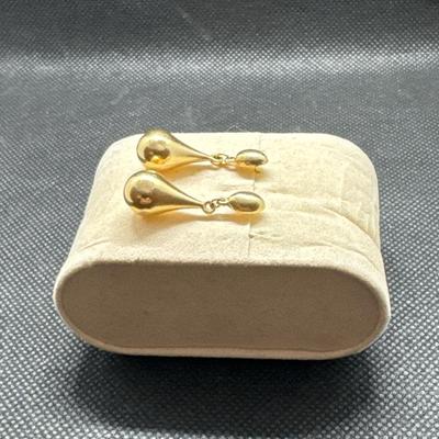 14kt Gold Tear Drop Earrings