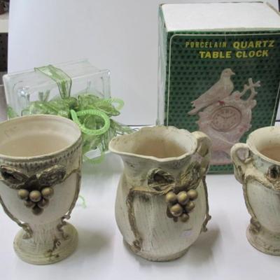 Eleco White Ceramic Clock Birds & Ceramic Vases