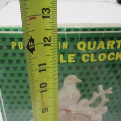 Eleco White Ceramic Clock Birds & Ceramic Vases