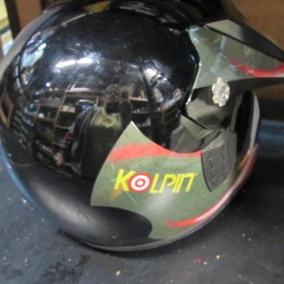 Used Kolpin Helmet DOT Medium