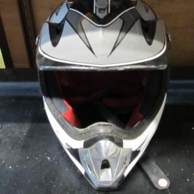 Size Large Sports/Riding Helmet